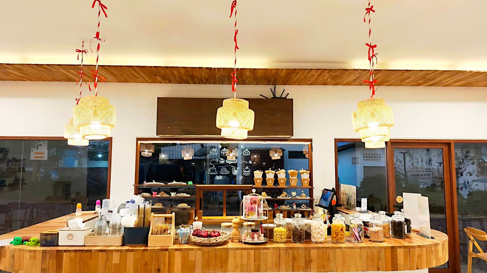Kamari Cafe (Koh Larn) in Thailand